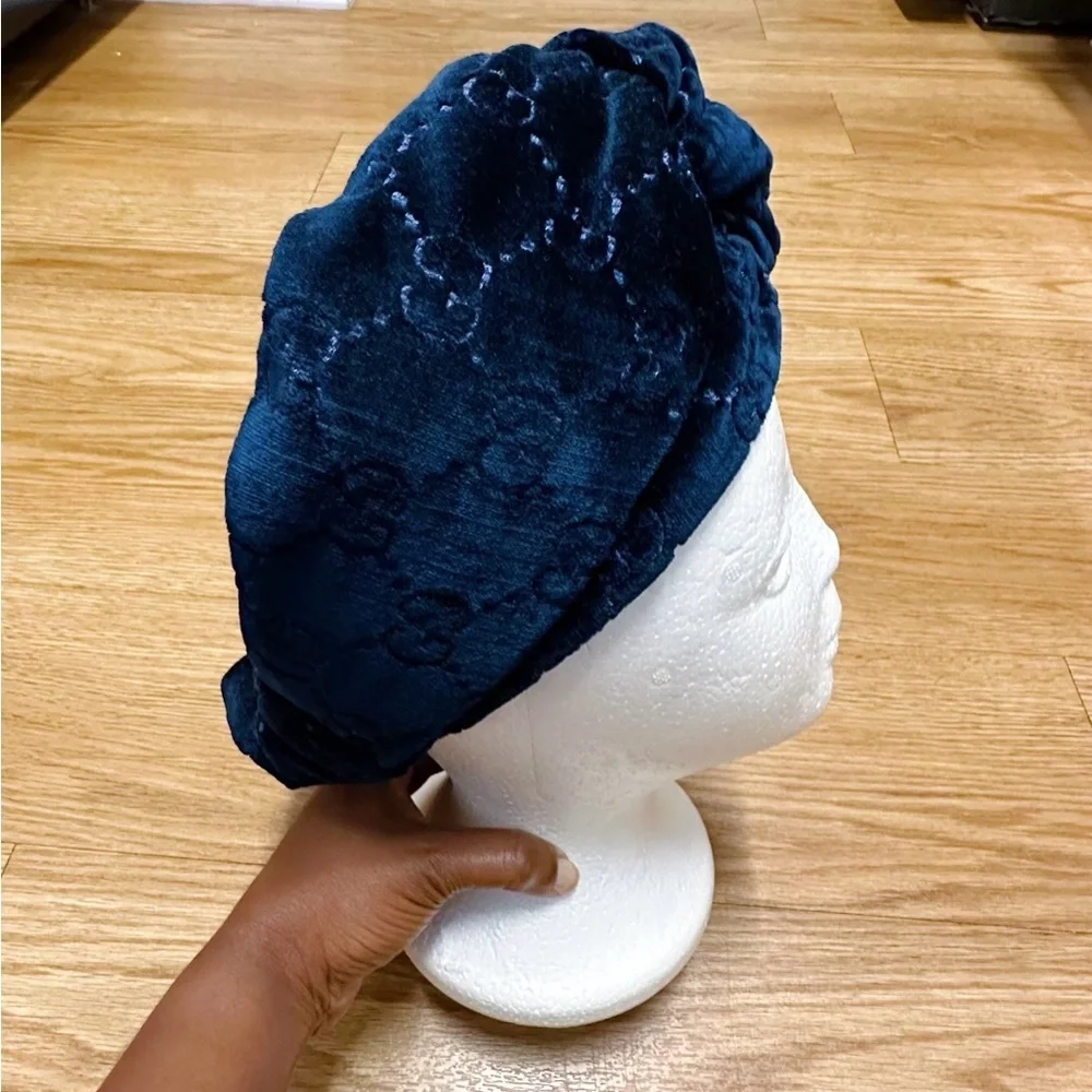 Gucci GG Velvet Headband - Picture 6 of 16